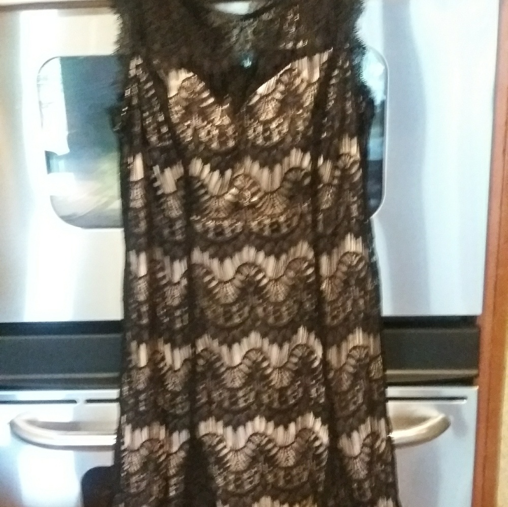 Cocktail dress,built in bra never worn!